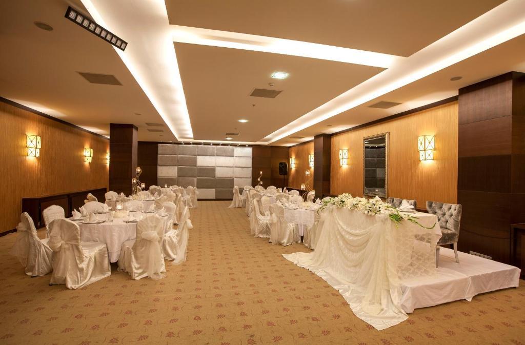 Safir Hotel Gaziantep Zewnętrze zdjęcie