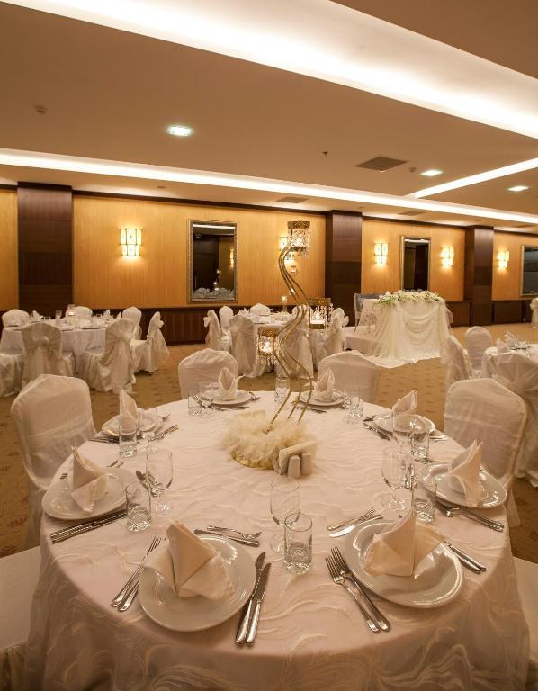 Safir Hotel Gaziantep Zewnętrze zdjęcie