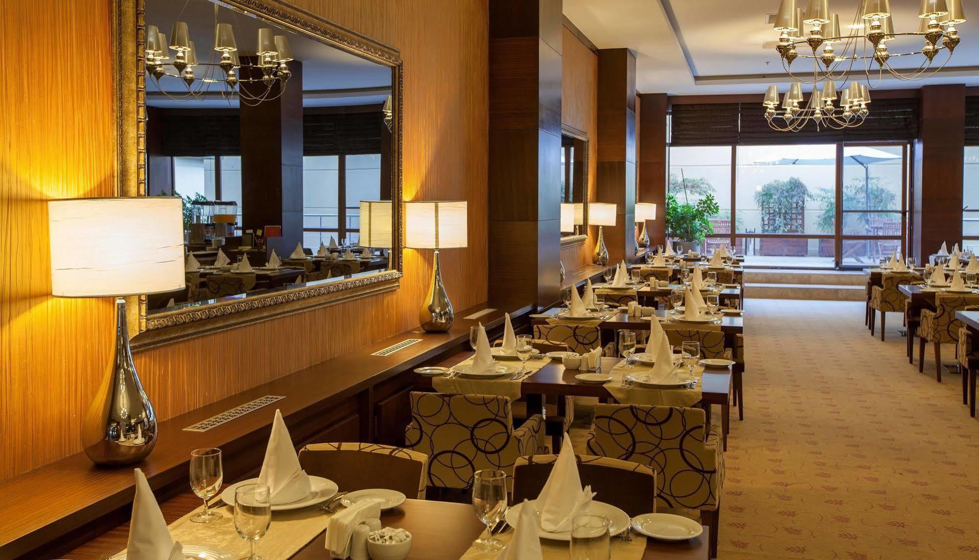 Safir Hotel Gaziantep Zewnętrze zdjęcie