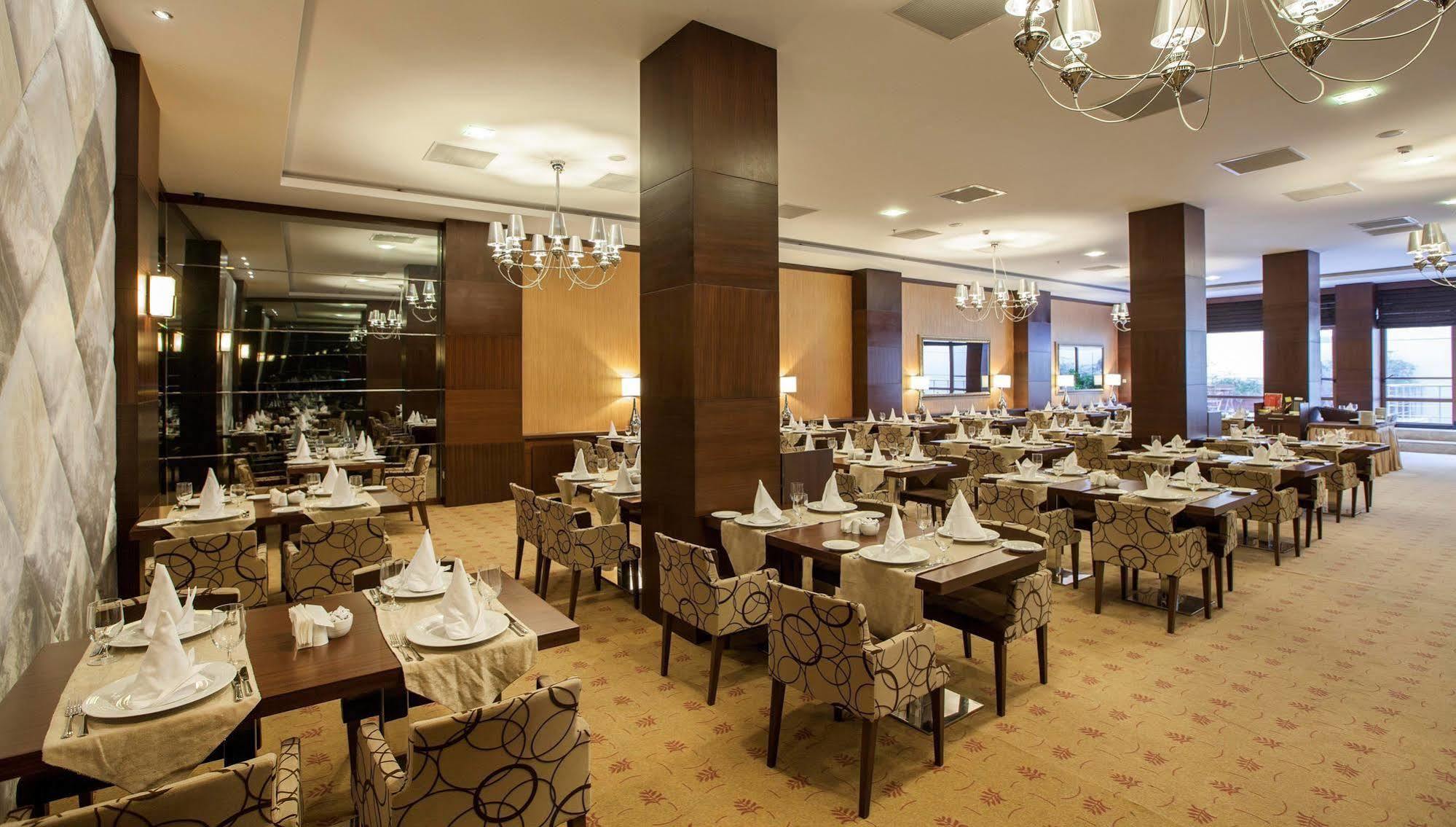 Safir Hotel Gaziantep Zewnętrze zdjęcie