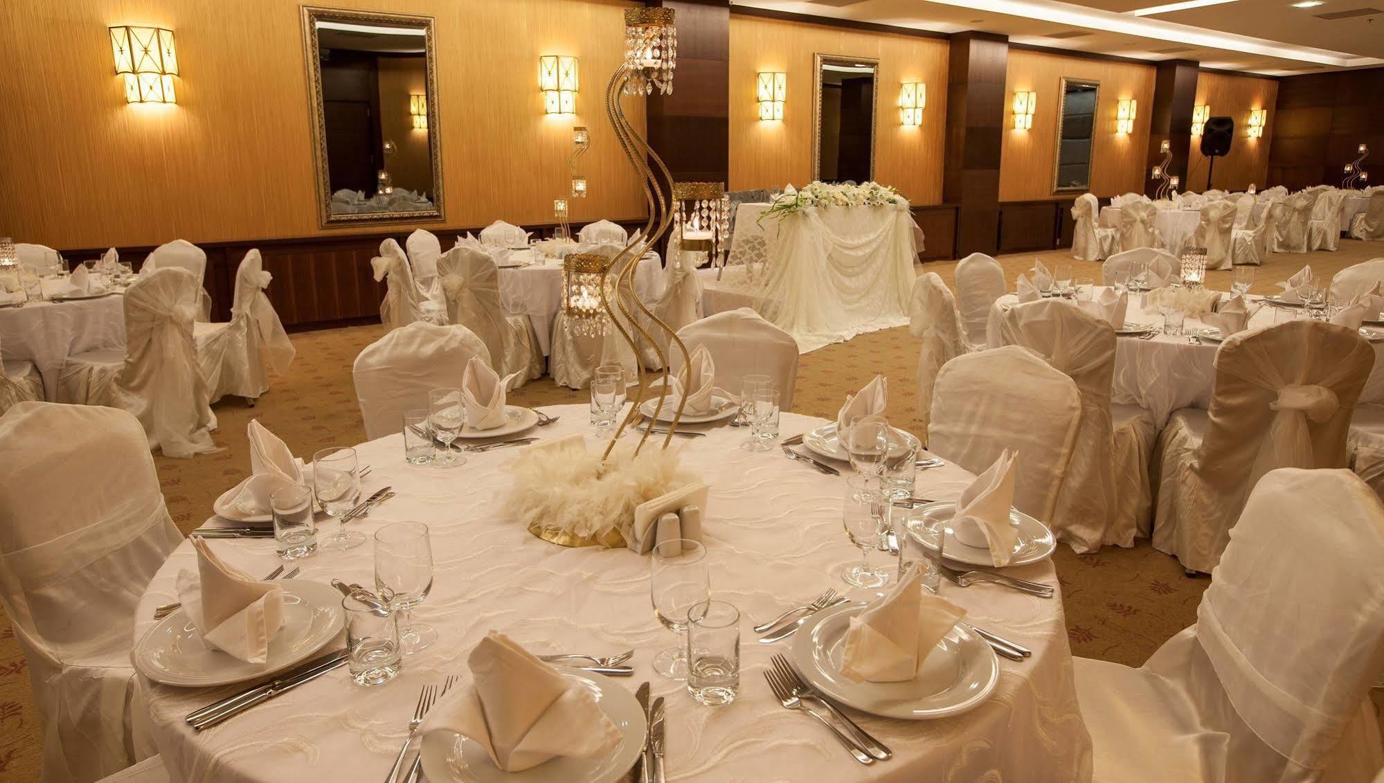 Safir Hotel Gaziantep Zewnętrze zdjęcie