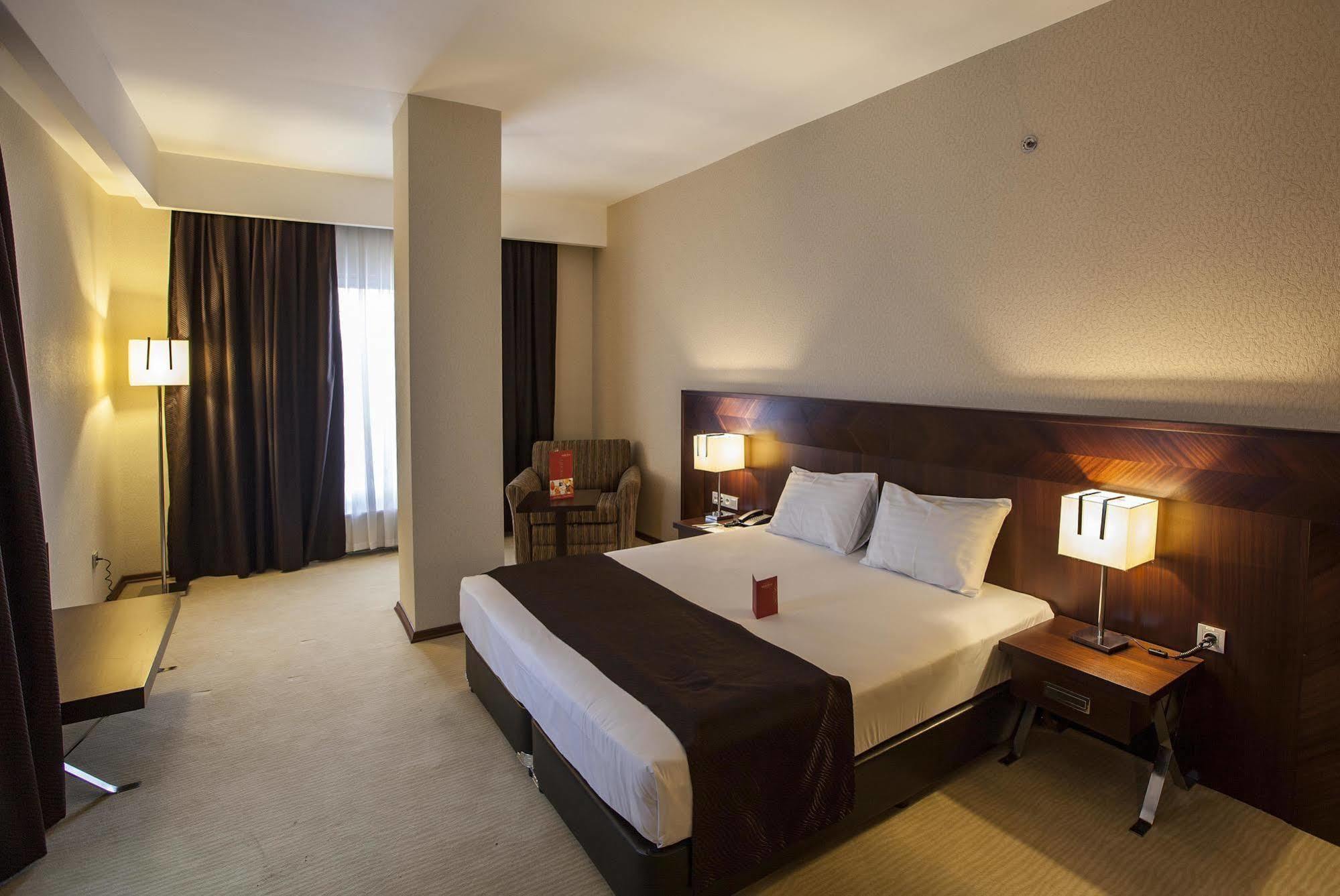 Safir Hotel Gaziantep Zewnętrze zdjęcie